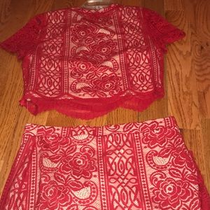 Red set with midi skirt and crop top shirt